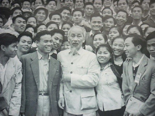 Kỷ niệm 91 năm Ngày thành lập Đoàn Thanh niên Cộng sản Hồ Chí Minh (26/3/1931 - 26/3/2022): Mùa Xuân nhớ lời Bác Hồ dạy Thanh niên